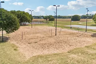 6215 Sandybrook Dr, Arlington, TX 76001 - Photo 37