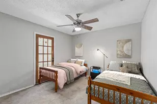 6215 Sandybrook Dr, Arlington, TX 76001 - Photo 21