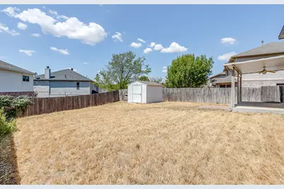 332 Sunset Oaks Drive, Fort Worth, TX 76112 - Photo 39
