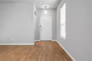 1133 Jamie Dr, Grand Prairie, TX 75052 - Photo 3
