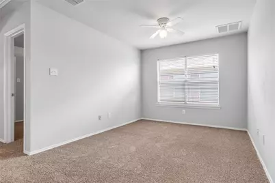 1133 Jamie Drive, Grand Prairie, TX 75052 - Photo 11