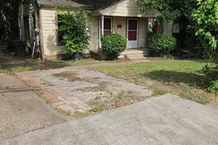 906 Signet St, Dallas, TX 75203 - Photo 1