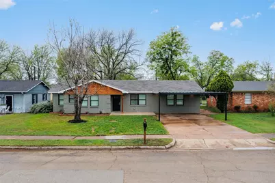 504 N Main Street, McGregor, TX 76657 - Photo 3