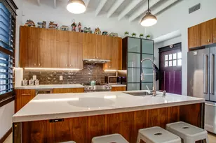 1038 Kings Hwy, Dallas, TX 75208 - Photo 13