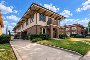 1038 Kings Hwy, Dallas, TX 75208 - Photo 3