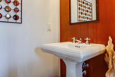 1038 Kings Highway #1, Dallas, TX 75208 - Photo 17