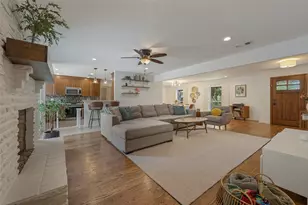 13107 Kerr Trail, Farmers Branch, TX 75244 - Photo 7