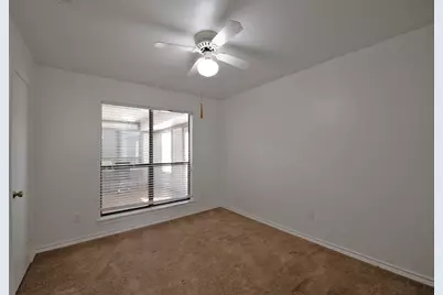 1010 Magnolia Drive, Carrollton, TX 75007 - Photo 21