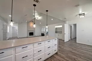 1010 Magnolia Dr, Carrollton, TX 75007 - Photo 9