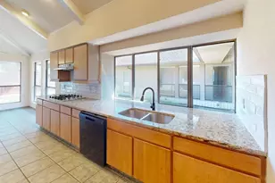 3717 Atrium Dr, Plano, TX 75075 - Photo 7