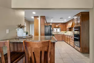 10026 Forest View Dr, Woodway, TX 76712 - Photo 17