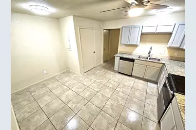 724 Bluebonnet Drive, Keller, TX 76248 - Photo 9