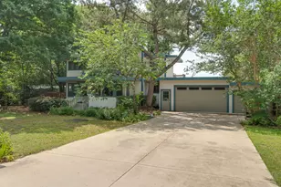 1301 Dublin St, Grapevine, TX 76051 - Photo 1