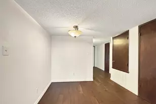 705 Priscilla, DeSoto, TX 75115 - Photo 5