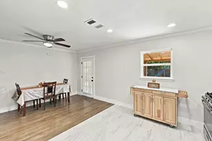 3214 Parker St, Irving, TX 75062 - Photo 7