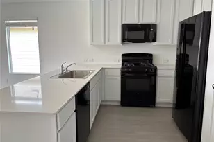 10732 Gun Barrel St, Fort Worth, TX 76108 - Photo 5