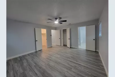 7405 Pinehurst Drive W, Fort Worth, TX 76134 - Photo 17