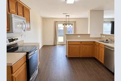 1621 Village Park Trail, Burleson, TX 76028 - Photo 7