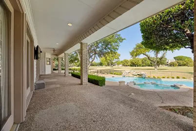 13217 Woodhaven Drive, Farmers Branch, TX 75234 - Photo 29