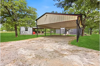 992 Fm 2210, Bridgeport, TX 76426 - Photo 25