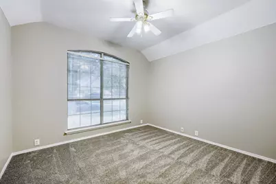 605 Oakbrook Drive, Burleson, TX 76028 - Photo 23