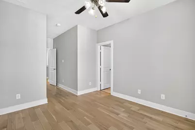 415 Templeton Drive, Fort Worth, TX 76107 - Photo 29