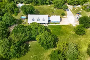 1088 Bub Hill Rd, Whitewright, TX 75491 - Photo 3