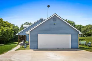 1088 Bub Hill Rd, Whitewright, TX 75491 - Photo 17
