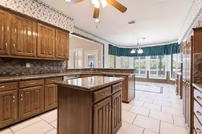 2605 Oak Point Drive, Garland, TX 75044 - Photo 9