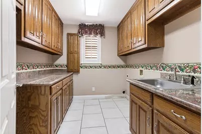 2605 Oak Point Drive, Garland, TX 75044 - Photo 11