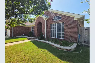 1629 Loveland Drive, Arlington, TX 76018 - Photo 3