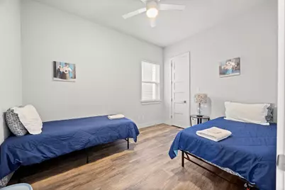 2009/2011 N Prairie Avenue #2009/2011, Dallas, TX 75204 - Photo 35