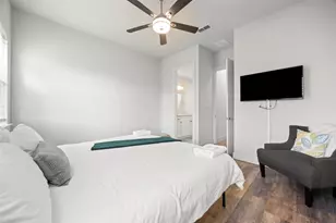 2009 N Prairie Ave, Dallas, TX 75204 - Photo 37