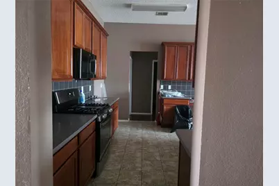 3315 Desert Sage, Grand Prairie, TX 75052 - Photo 11