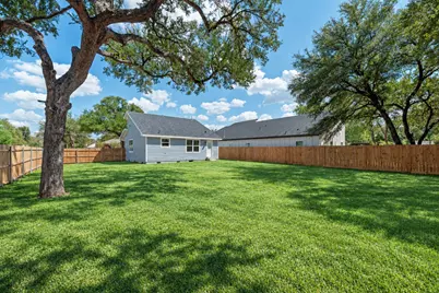 3815 Harlingen Street, Dallas, TX 75212 - Photo 37