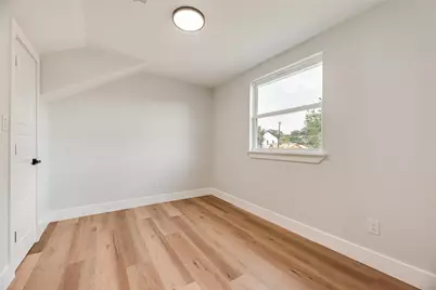 3815 Harlingen Street, Dallas, TX 75212 - Photo 31