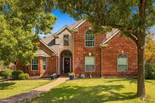 700 Paradise Cove, Shady Shores, TX 76208 - Photo 1
