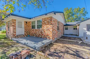 605 Lloyd, Italy, TX 76651 - Photo 3