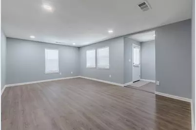 605 Lloyd, Italy, TX 76651 - Photo 5