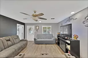 600 E Jacob St, Pilot Point, TX 76258 - Photo 13