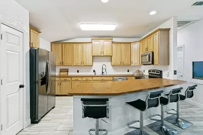 7647 Blanchard Way, Fort Worth, TX 76126 - Photo 9