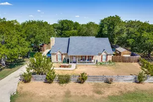 7647 Blanchard Way, Fort Worth, TX 76126 - Photo 3