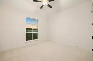 1031 Ranch Vista Rd, Granbury, TX 76049 - Photo 15