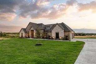 1031 Ranch Vista Rd, Granbury, TX 76049 - Photo 3