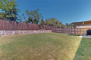 2520 Pecan Pk Dr, Denton, TX 76208 - Photo 35