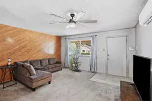4304 Hodgkins Rd, Lake Worth, TX 76135 - Photo 9