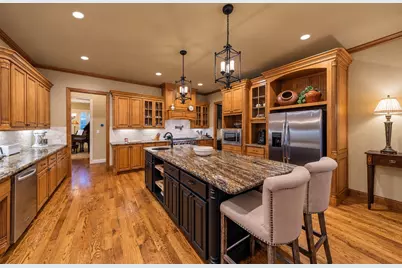 5410 Valley Oak Court, McKinney, TX 75071 - Photo 9