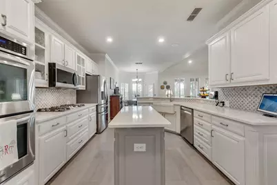 6813 Vista Ridge Drive E, Fort Worth, TX 76132 - Photo 17