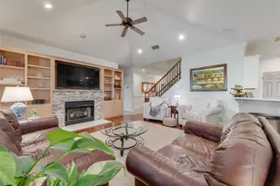 6813 Vista Ridge Dr E, Fort Worth, TX 76132 - Photo 13