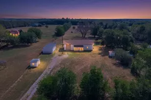 1214 Desvoignes, Denison, TX 75021 - Photo 5